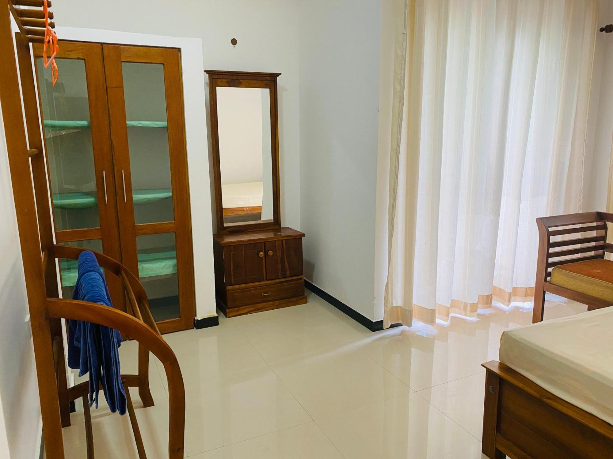 Hotel Navora à Hikkaduwa Chambre photo